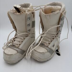SZ 9.5 US ThirtyTwo Shifty Snow Board Boots